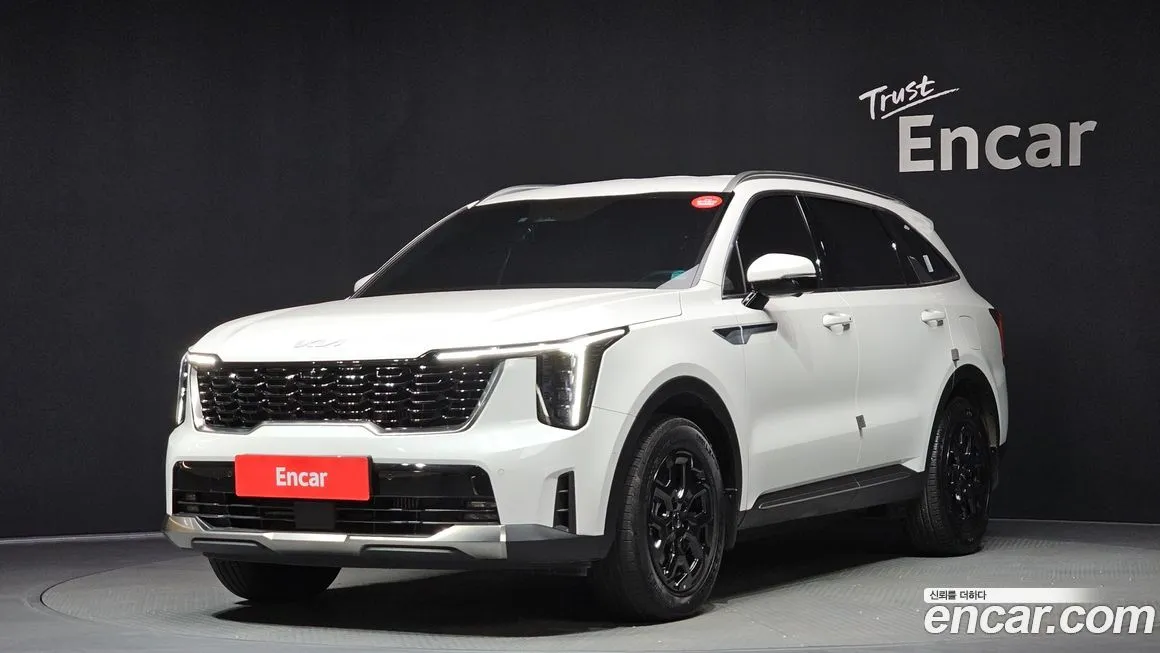 Kia Sorento — фото 1