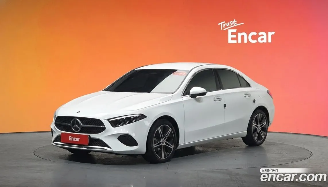 Mercedes-Benz A-Class — фото 1
