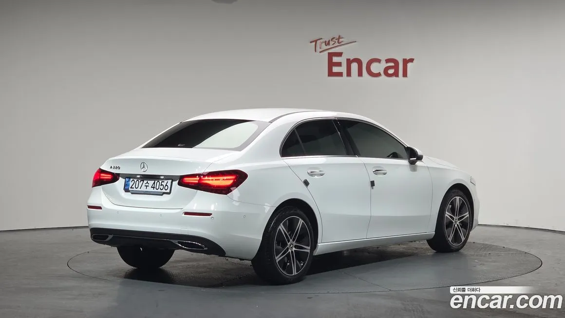 Mercedes-Benz A-Class — фото 2