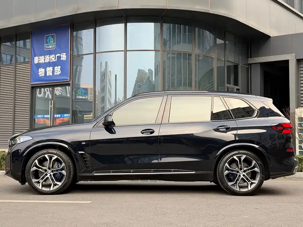 BMW X5 2024 из CN, фото 8