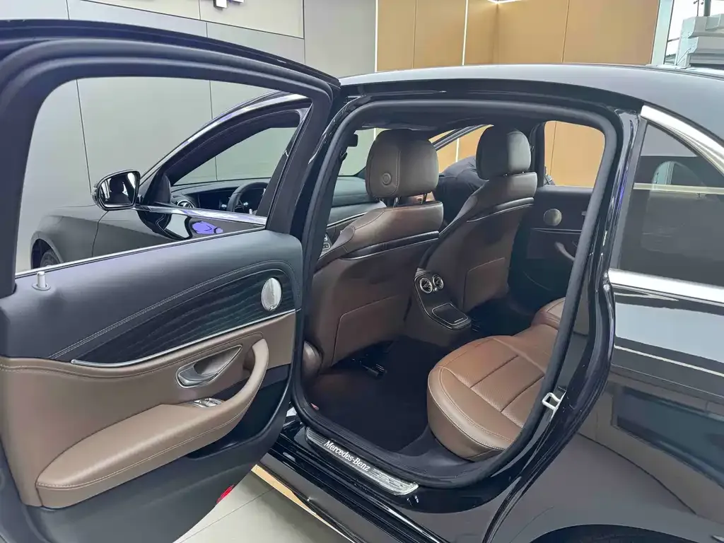 Mercedes-Benz E-Class 2021 из CN, фото 7