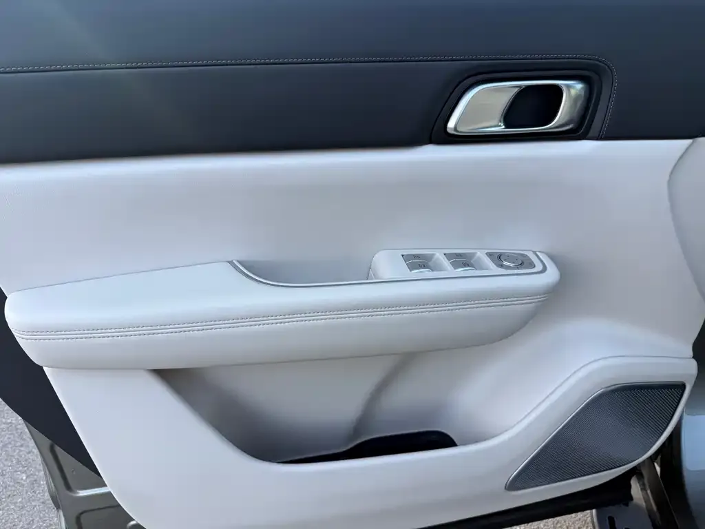 Li Auto ONE 2021 из CN, фото 2