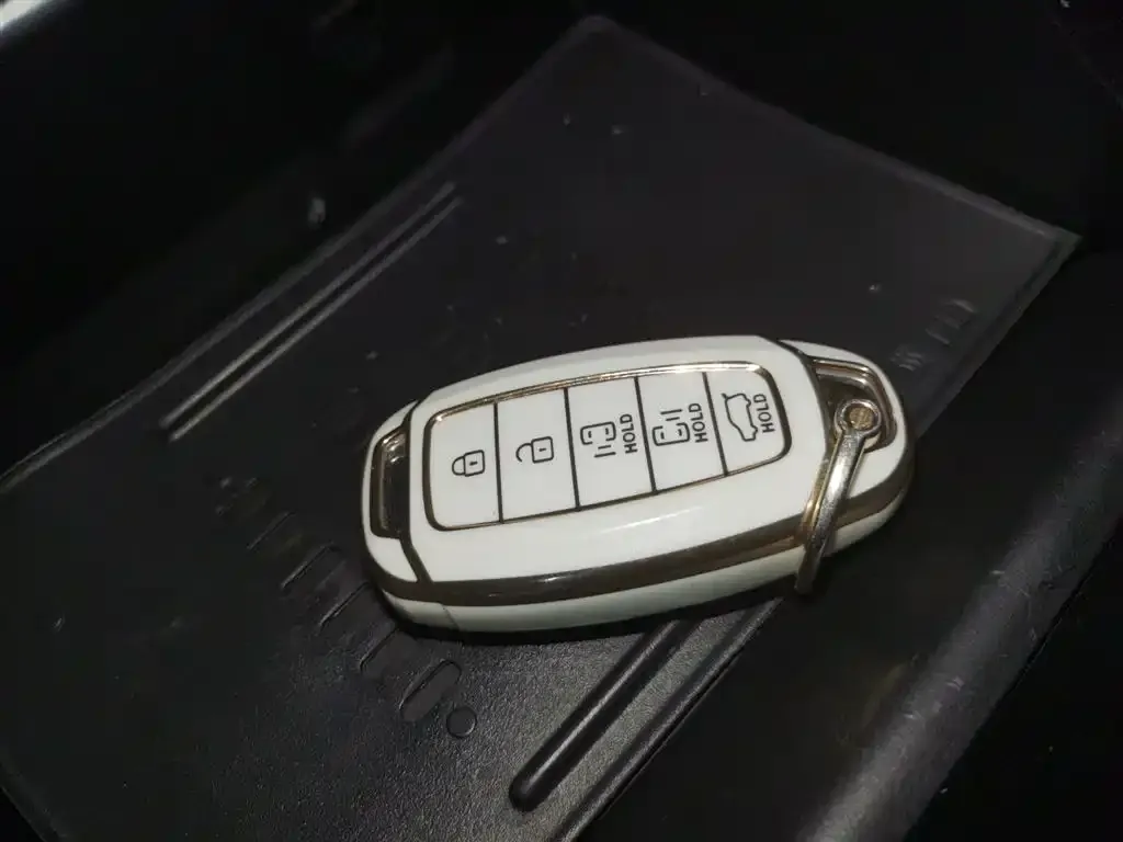 Hyundai Custo 2023 из CN, фото 9