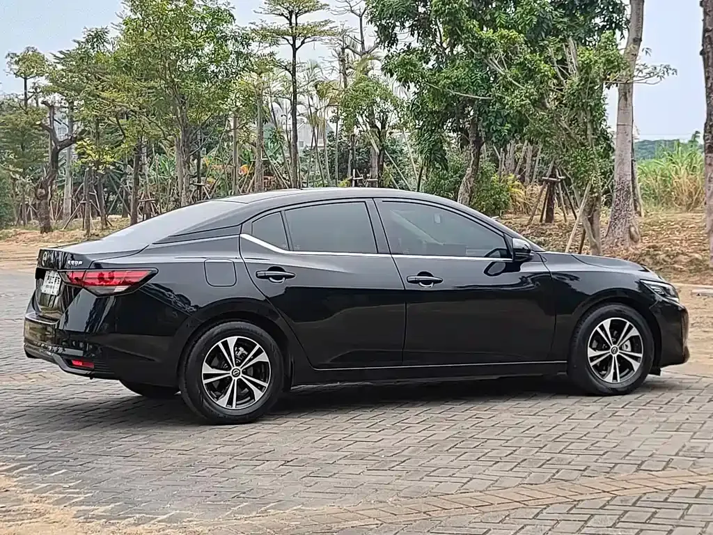 Nissan Sylphy — фото 9