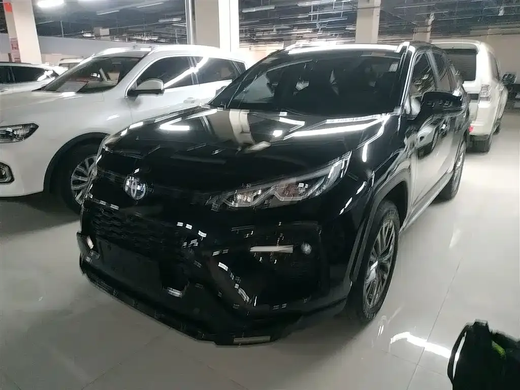 Toyota Wildlander 2024 из CN, фото 1