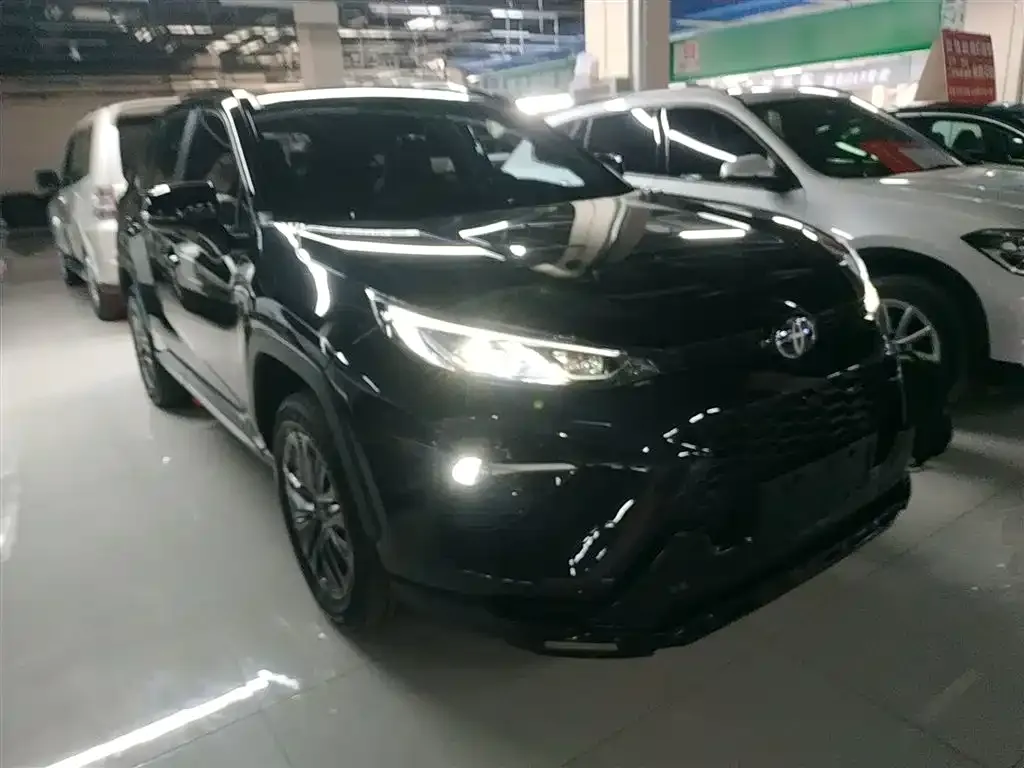 Toyota Wildlander 2024 из CN, фото 4