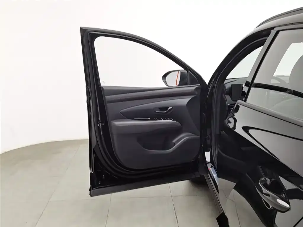 Hyundai Tucson 2025 из CN, фото 8