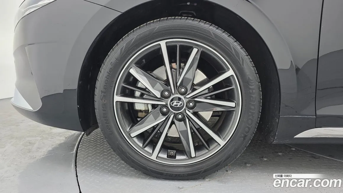 Hyundai Grandeur 2023 из KR, фото 9