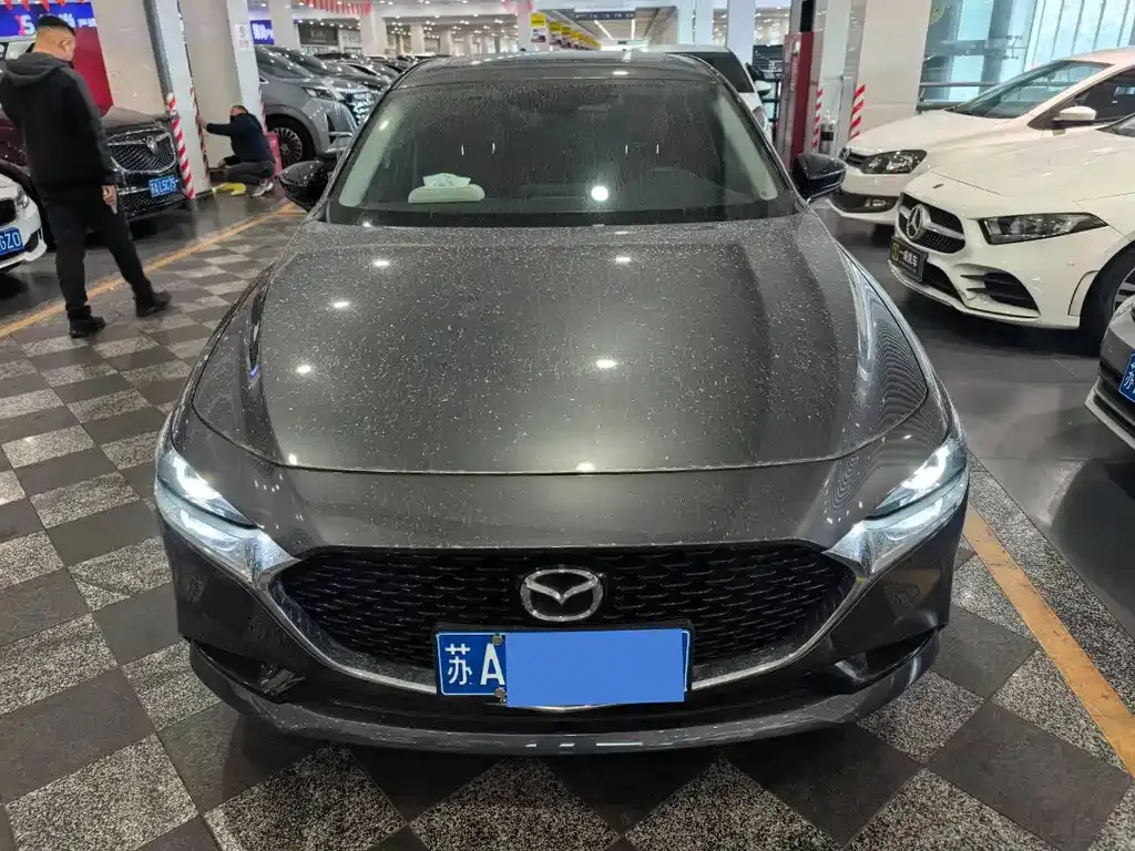 Mazda 3 Axela 2025 из CN, фото 5