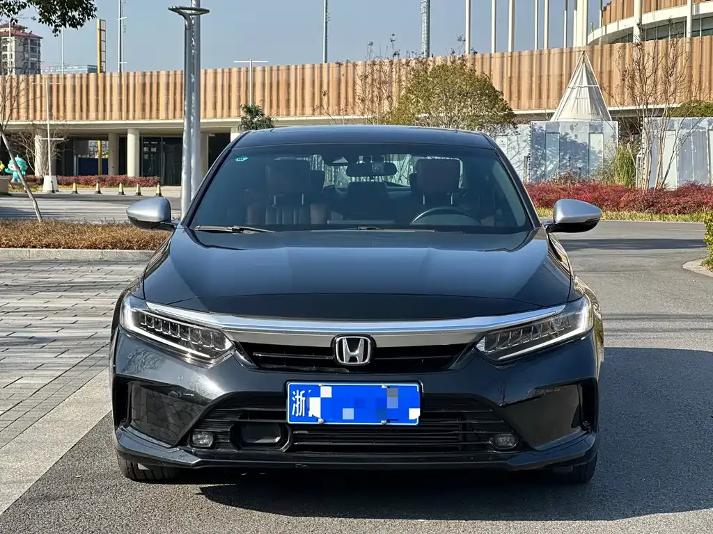 Honda Inspire — фото 2