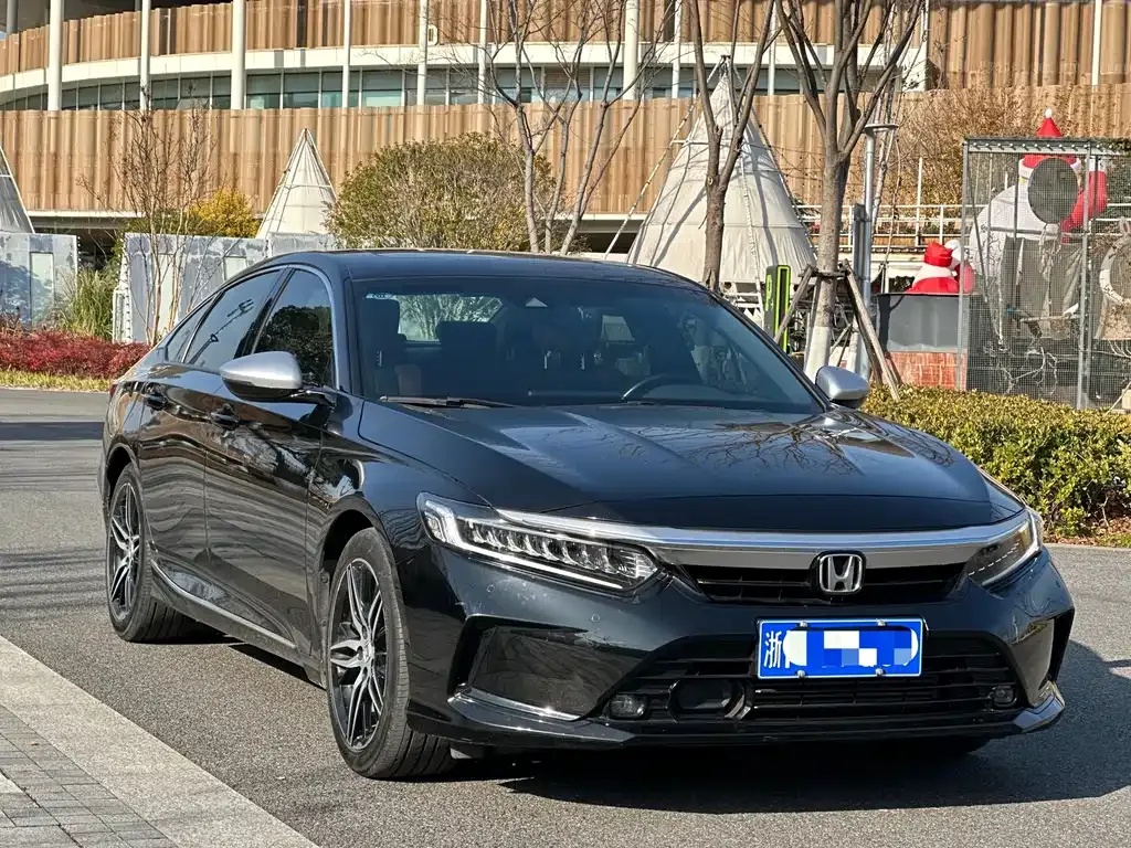 Honda Inspire — фото 7