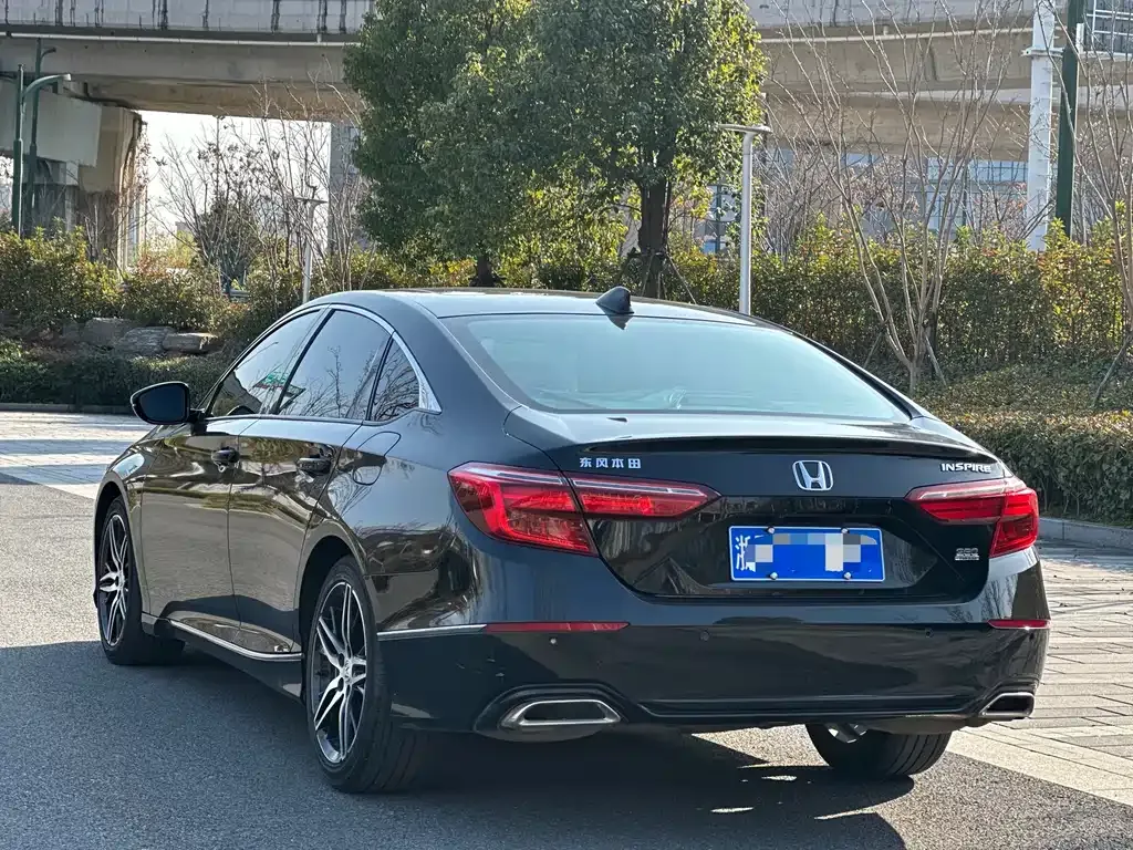 Honda Inspire — фото 6