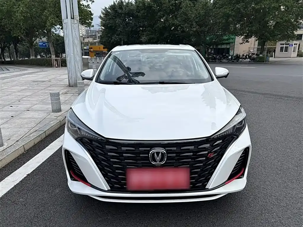 Changan Eado 2024 из CN, фото 5