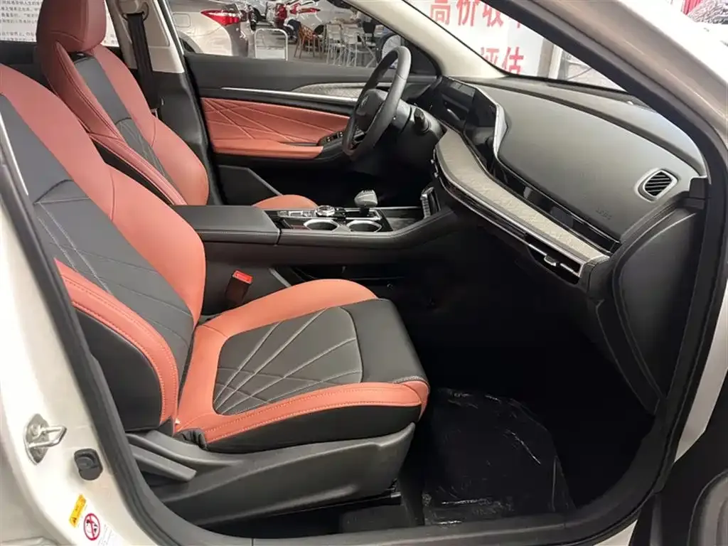Changan Eado 2024 из CN, фото 9