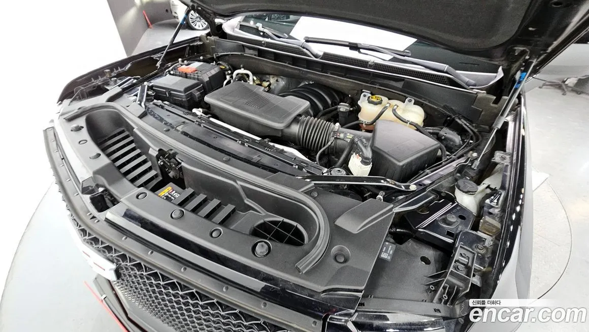 Cadillac Escalade 2022 из KR, фото 8