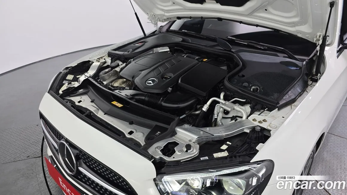Mercedes-Benz E-Class 2021 из KR, фото 8