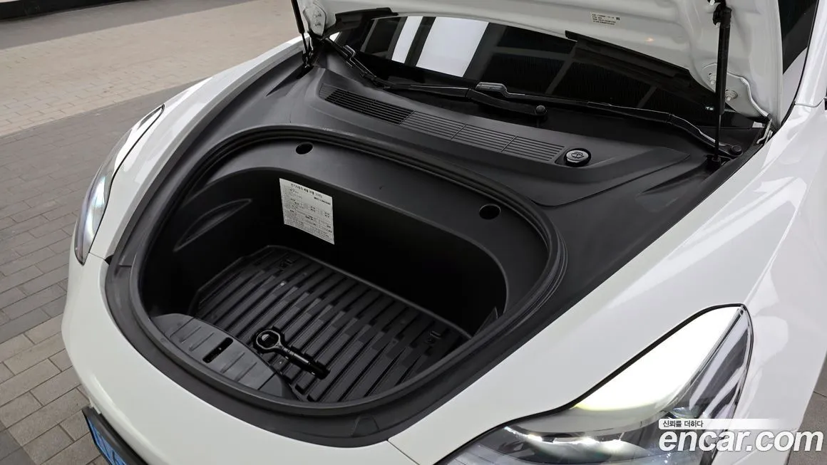 [object Object] Model 3 2021 из KR, фото 6