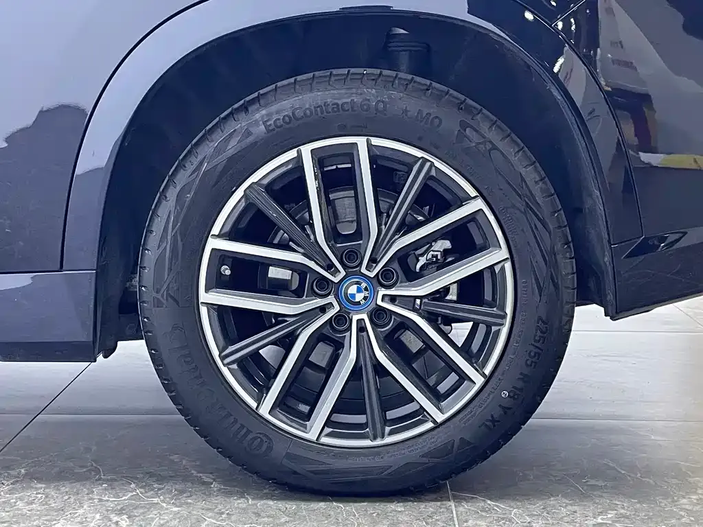 BMW iX1 2024 из CN, фото 6
