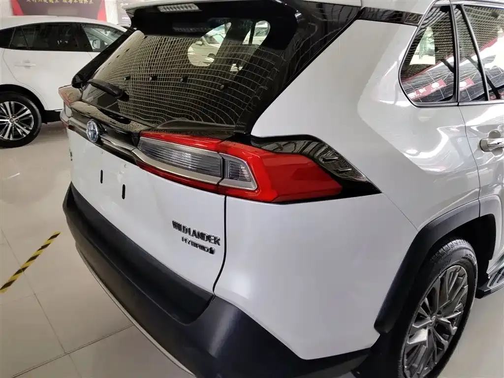 Toyota Wildlander 2023 из CN, фото 10
