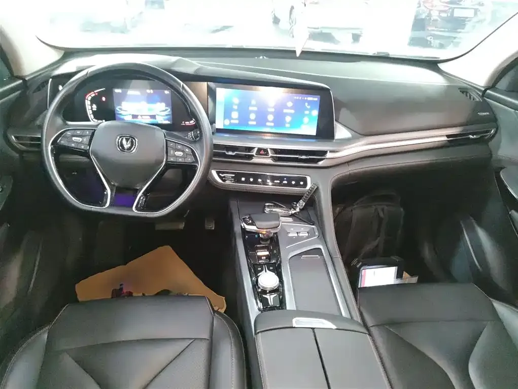 Changan CS75PLUS — фото 10