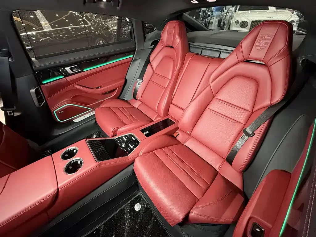 Porsche Panamera 2022 из CN, фото 10