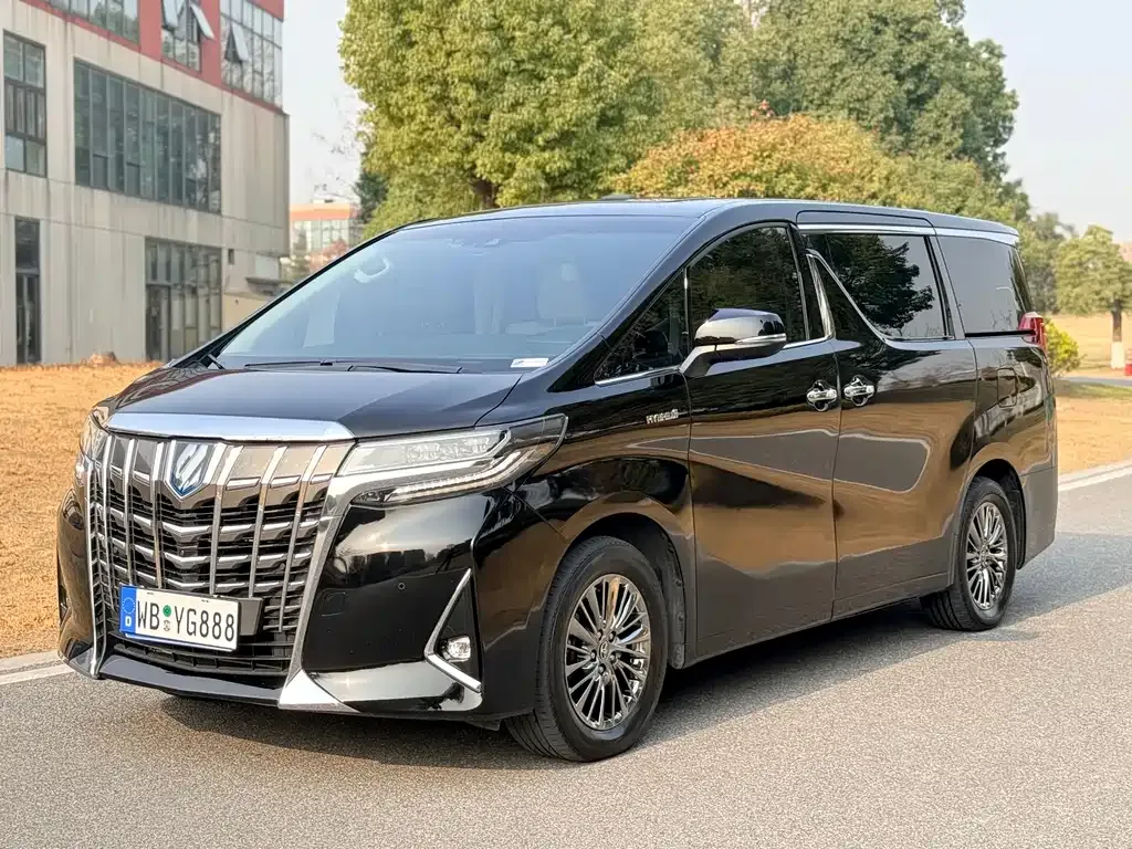 Toyota Alphard 2022 из CN, фото 1