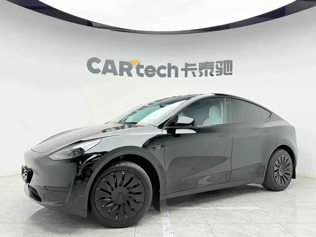 Tesla Model Y 2024 из CN, фото 1