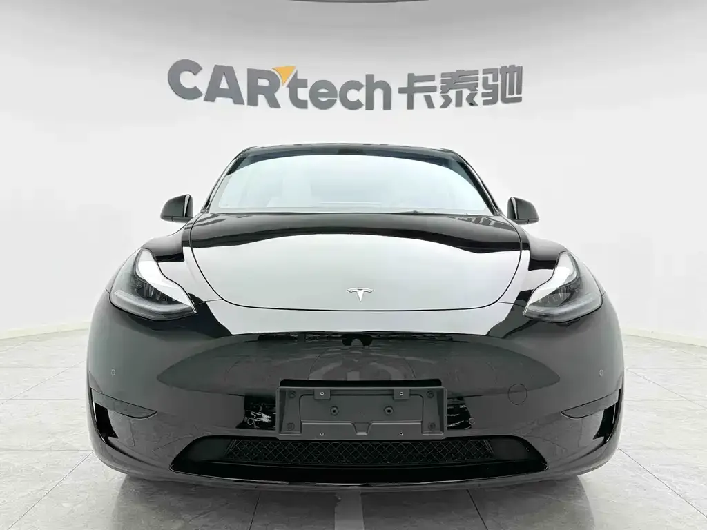 Tesla Model Y 2024 из CN, фото 3