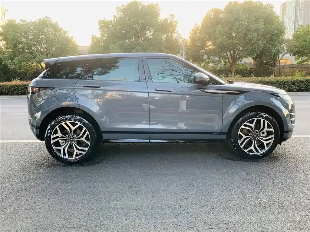 Land Rover Evoque — фото 9