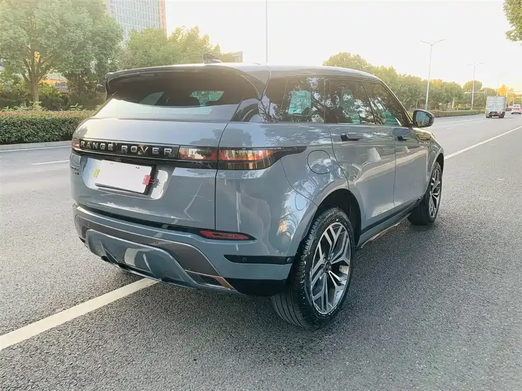 Land Rover Evoque — фото 10