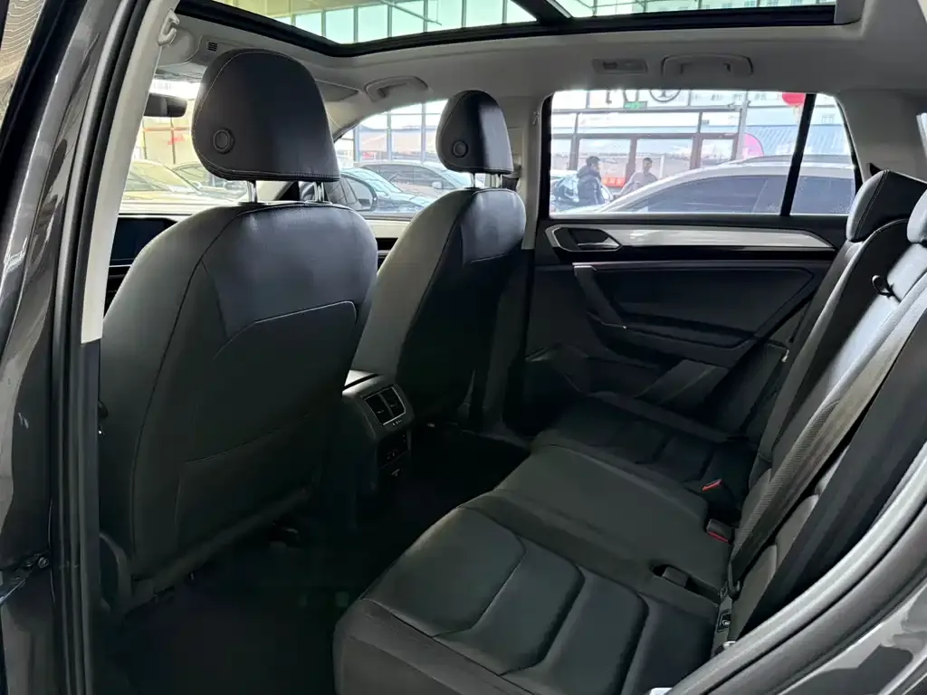 Volkswagen Tayron 2022 из CN, фото 6