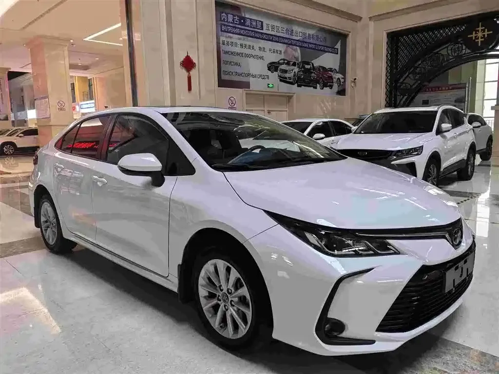 Toyota Corolla 2023 из CN, фото 8