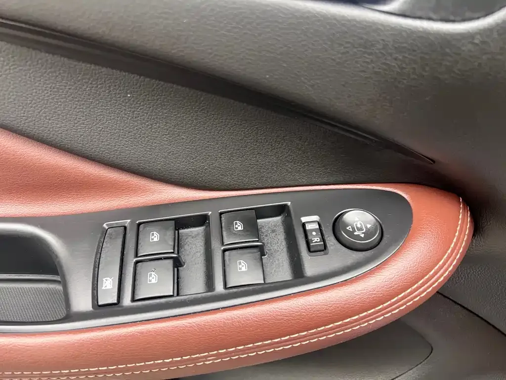 Buick Envision Plus 2021 из CN, фото 7