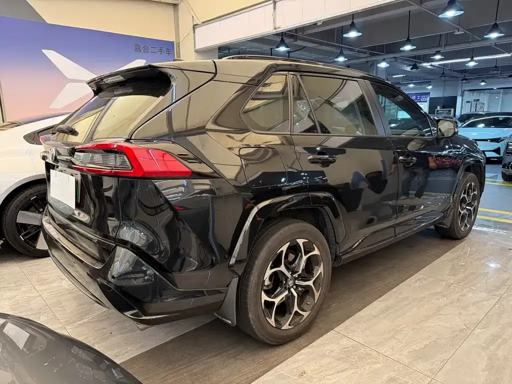 Toyota Wildlander New Energy 2021 из CN, фото 6