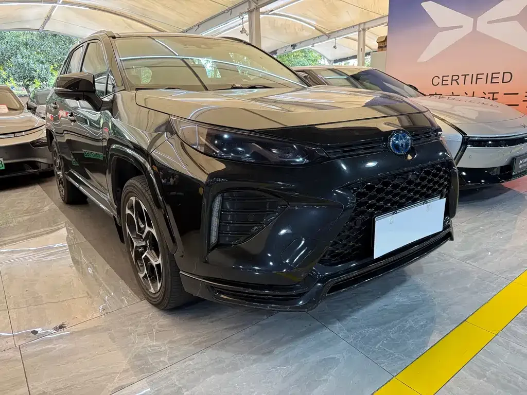 Toyota Wildlander New Energy 2021 из CN, фото 9