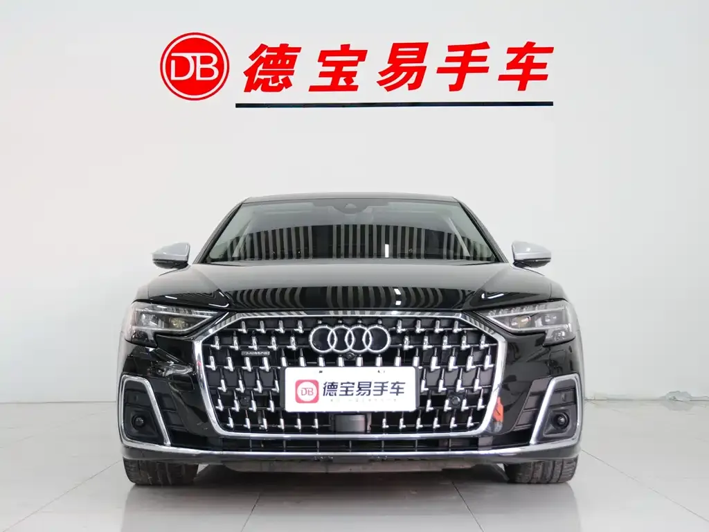 Audi A8 — фото 10