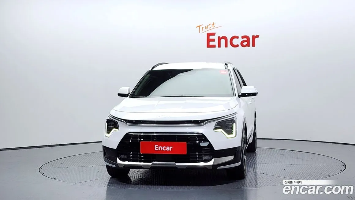 Kia Niro 2023 из KR, фото 2