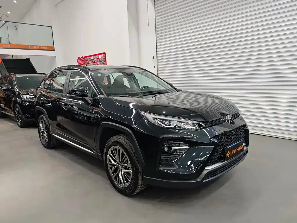 Toyota Wildlander 2023 из CN, фото 7