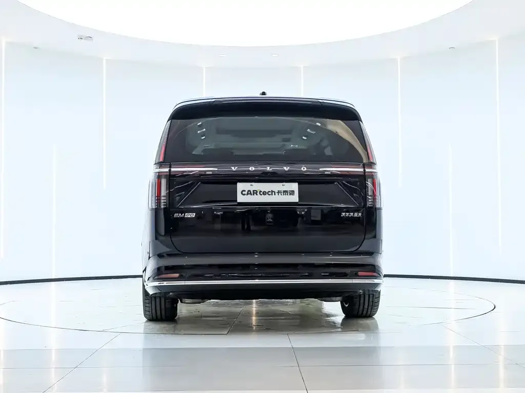 Volvo EM90 2024 из CN, фото 6