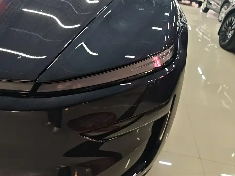 Tesla Model Y 2025 из CN, фото 6