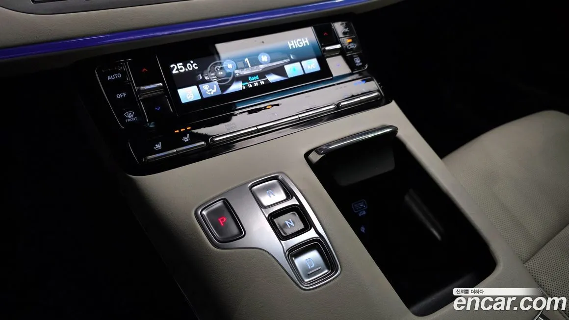 Hyundai Grandeur — фото 10