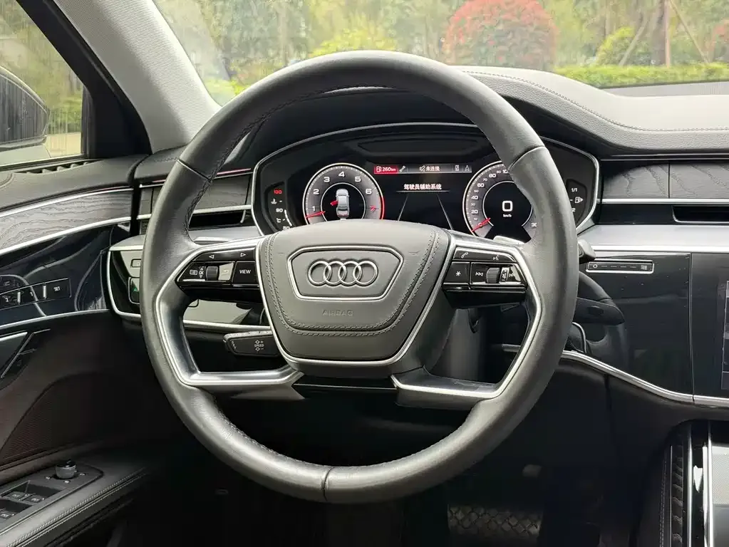Audi A8 2024 из CN, фото 3