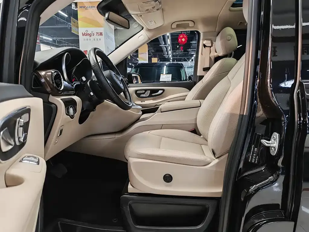 Mercedes-Benz V-Class 2021 из CN, фото 7