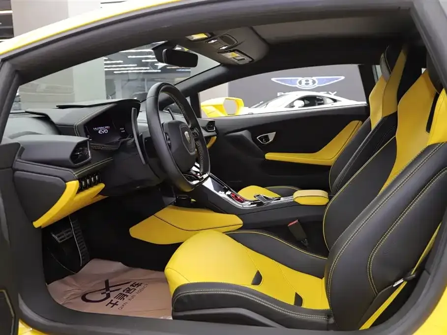 Lamborghini Huracan — фото 10