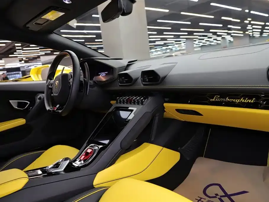 Lamborghini Huracan — фото 7