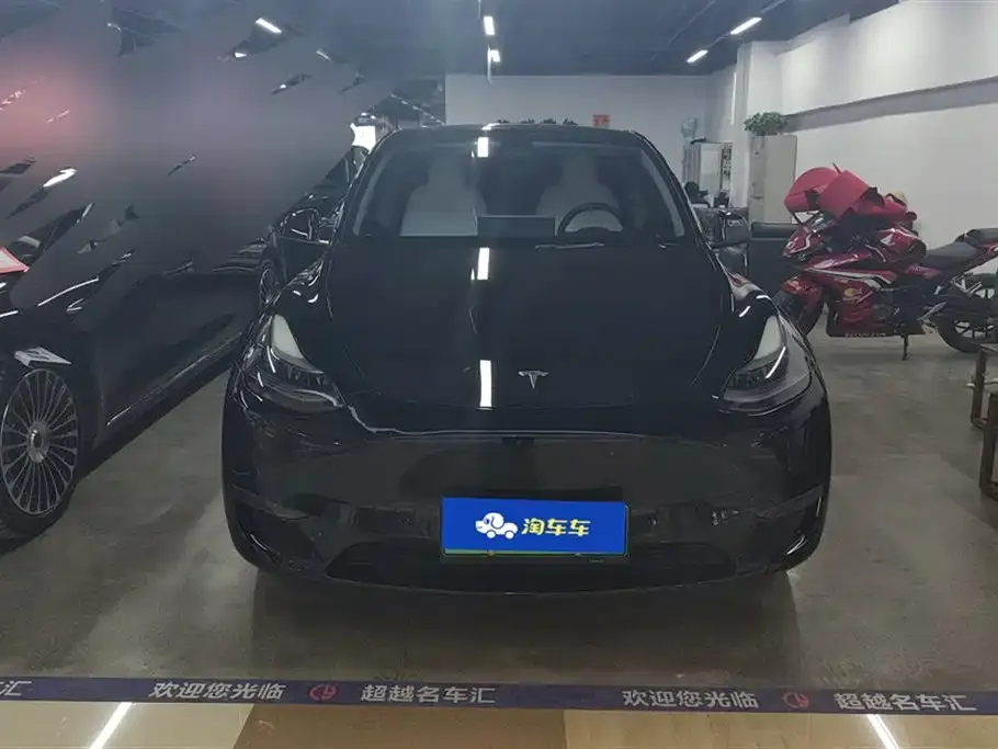 Tesla Model Y 2022 из CN, фото 8