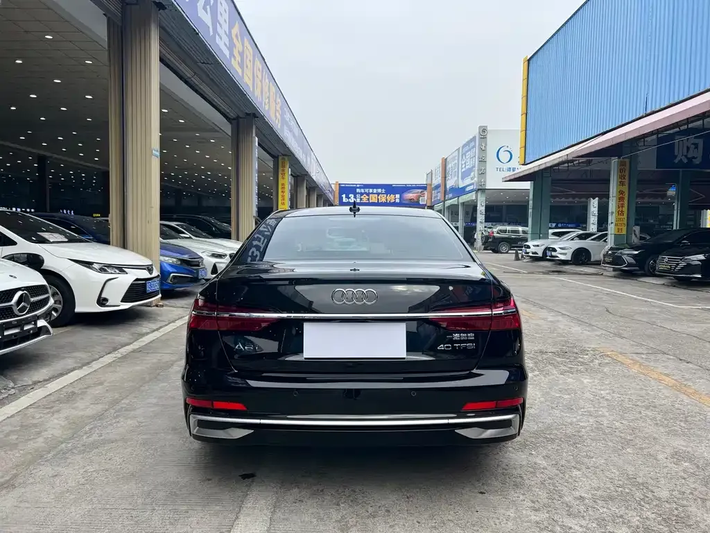 Audi A6L 2023 из CN, фото 3