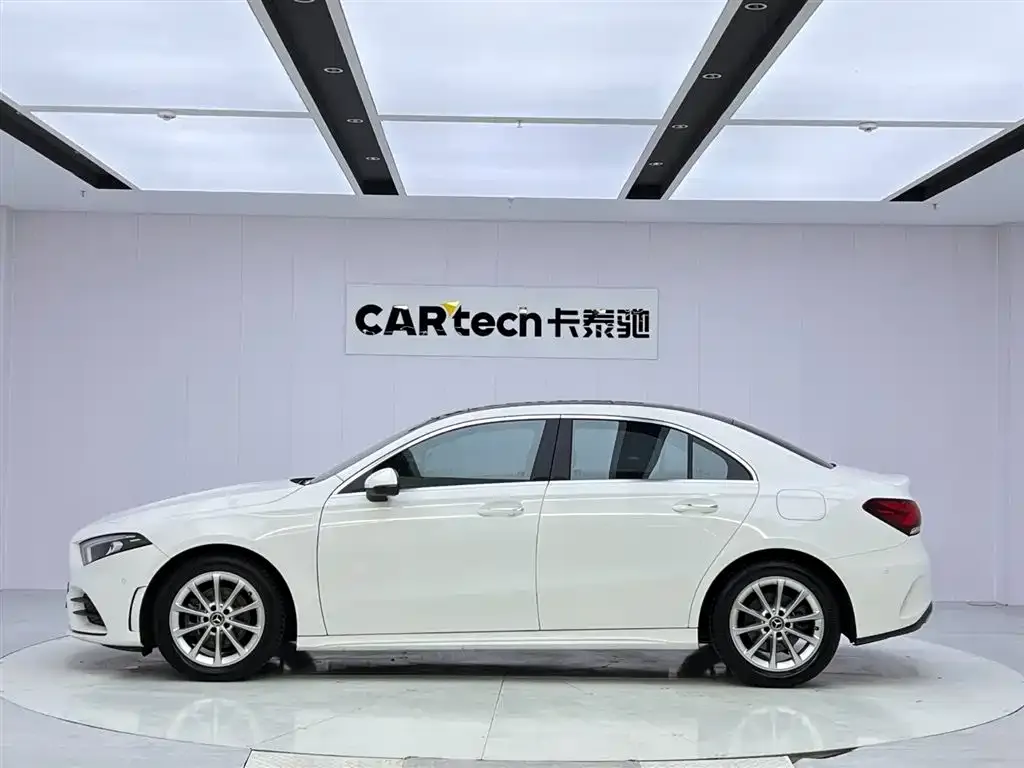 Mercedes-Benz A-Class 2022 из CN, фото 2