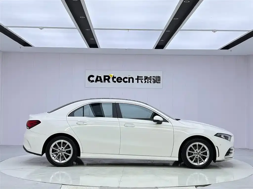 Mercedes-Benz A-Class 2022 из CN, фото 8