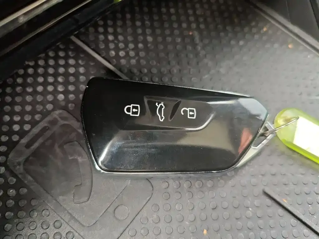 Volkswagen Teramont 2024 из CN, фото 2